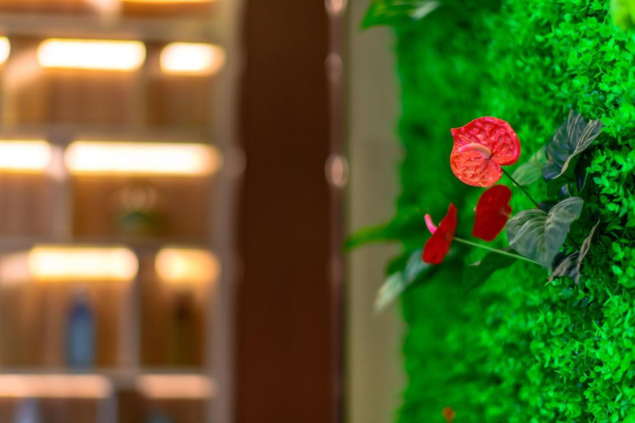 Ramada Encore By Wyndham Guangzhou Panyu Eksteriør billede